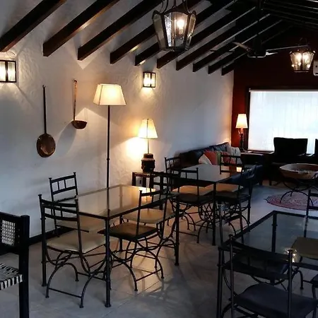 Hotel Las Chirimoyas-2